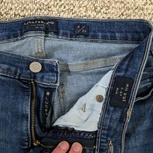 Ava Mid-Rise Crop Lucky Jeans